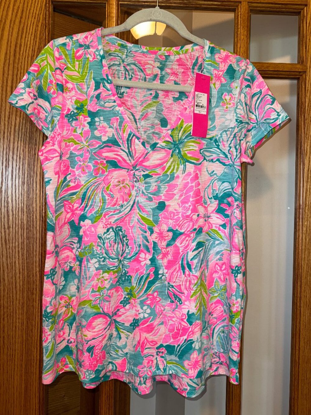 NWT Sz M Medium Lilly Pulitzer Etta Tee Multi Hot on the Scene Print